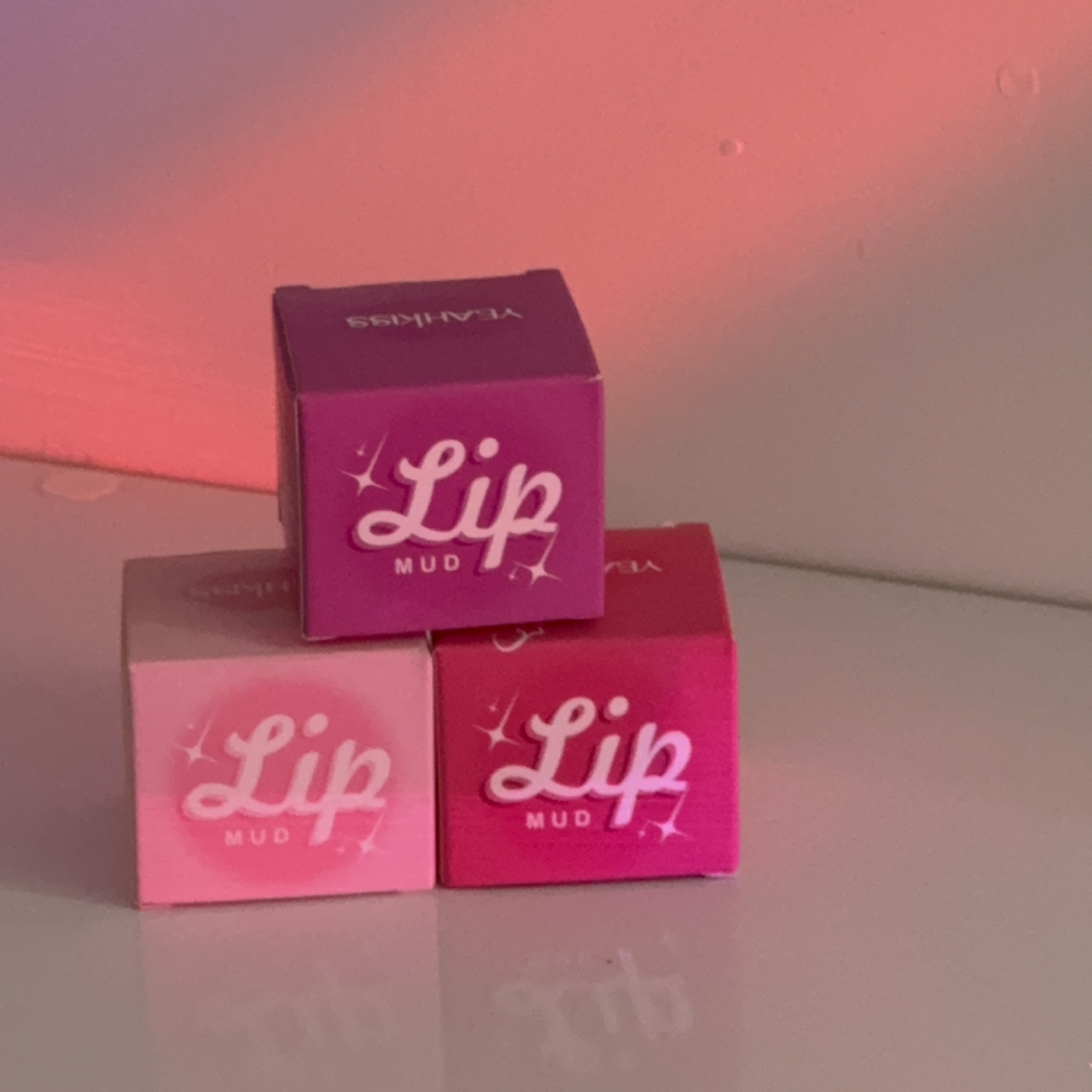 رژ خمیری کاسه ای